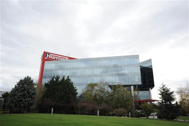 Hürriyet ‘to stay on the side of straight reporting’