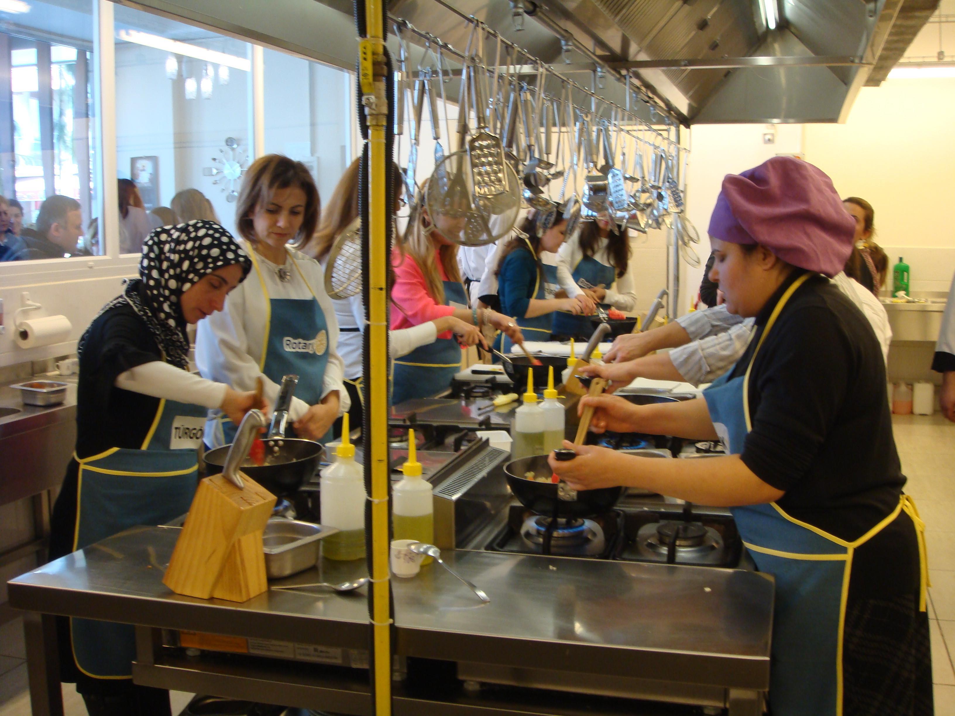 Turkey’s Changemakers: Good smells from the kitchen for people with visual impairments