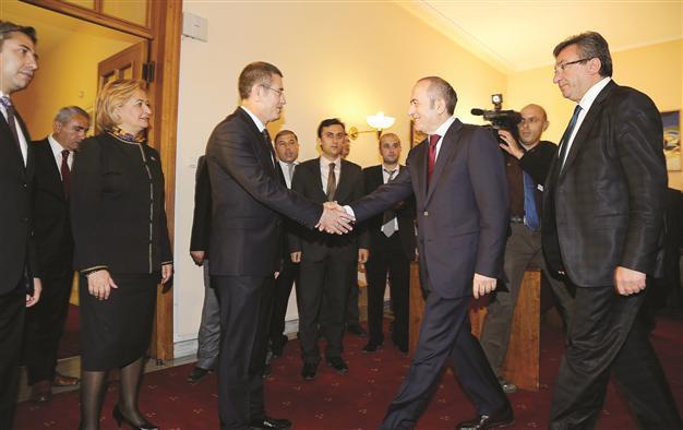 ‘60 articles’ plan at dead end after main opposition CHP objection