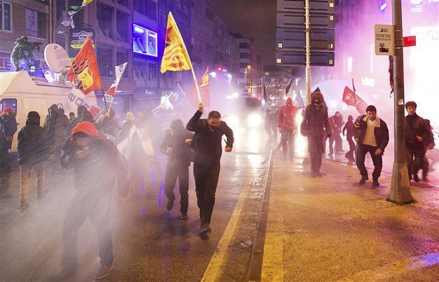 Protests staged across Turkey over tapes incriminating PM and son