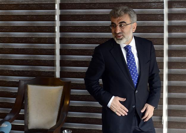 Ukrainian crisis not a threat to gas supply: Turkish energy minister