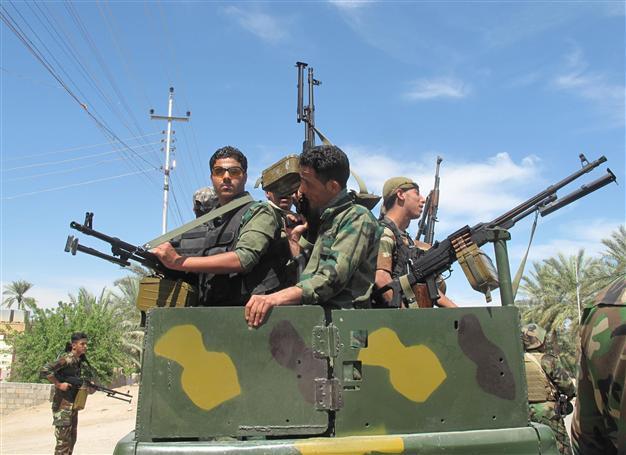 Iraq attacks kill 15 as soldiers ambush militants