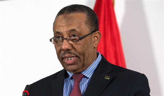 Libya PM quits, saying he was victim of attack