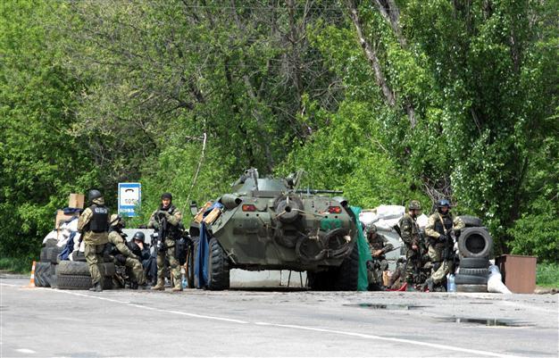Rebel toll from Slavyansk raid tops 30: interior minister