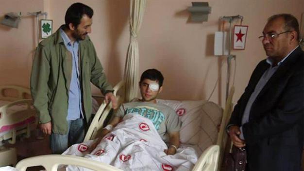 Student hit by rubber bullet during May Day protest in Ankara loses sight