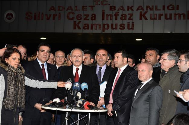 CHP urges ‘putting politics aside’ for release of Ergenekon convict with cancer