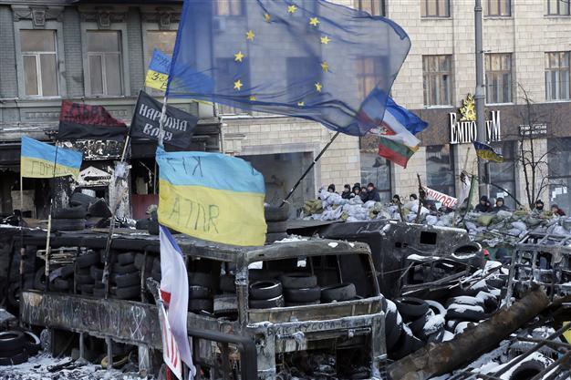 Yanukovych accuses opposition of increasing tensions in Ukraine