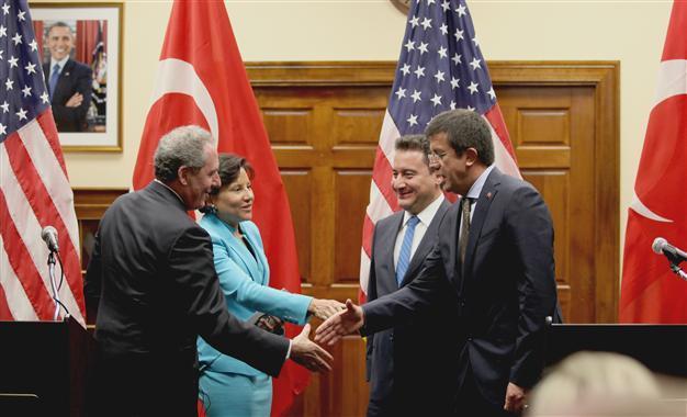 Ankara, Washington agree on close contact over transatlantic deal