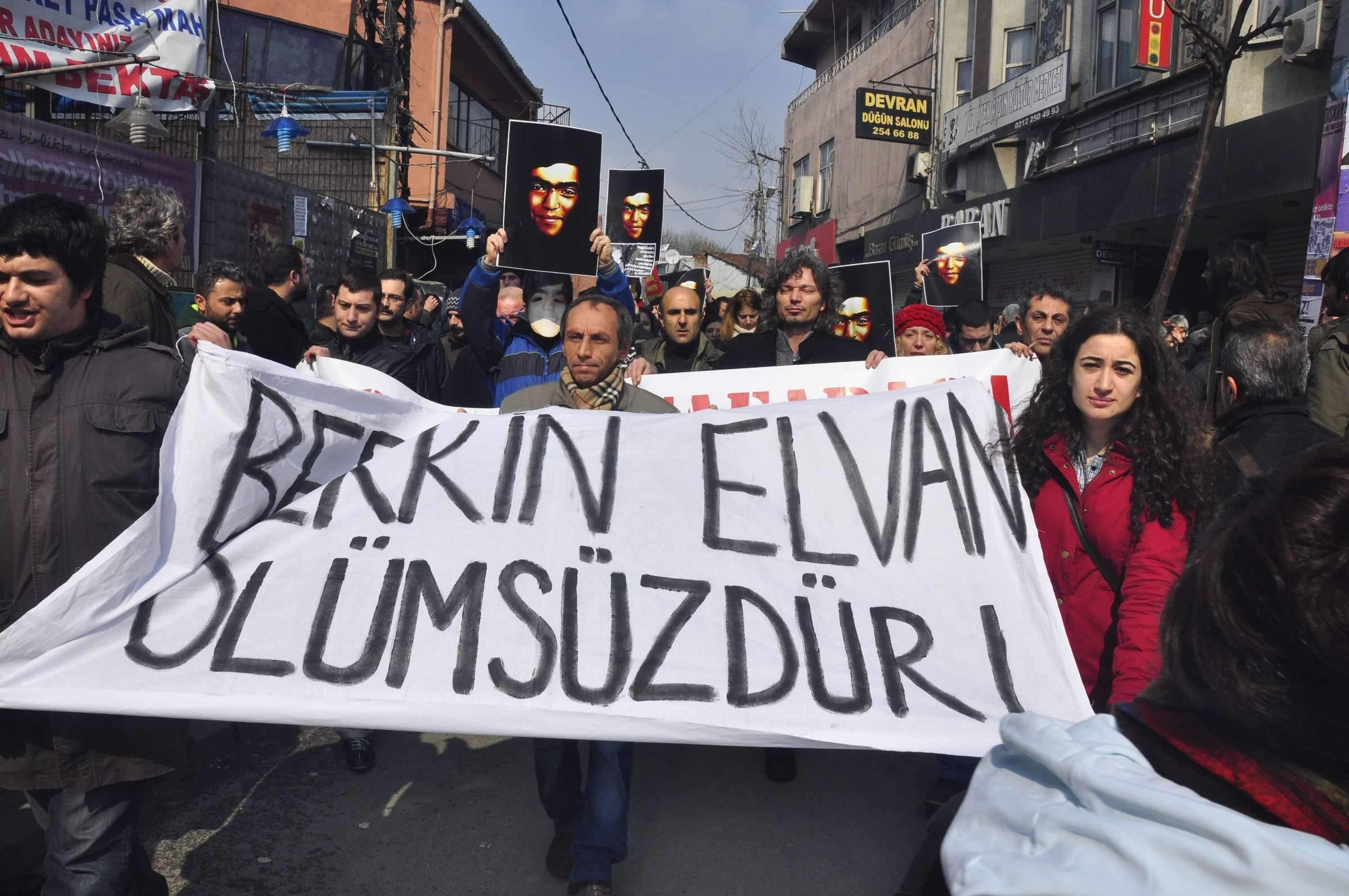 As it happened: Clashes in Istanbul after funeral of young Gezi victim Berkin Elvan
