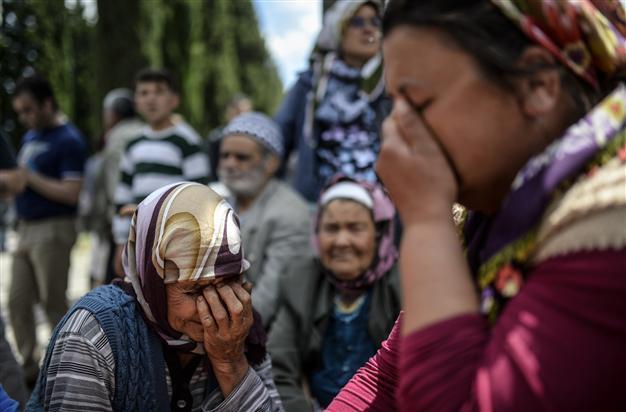 Note found in dead miner’s hand with message of blessing dedicated to son