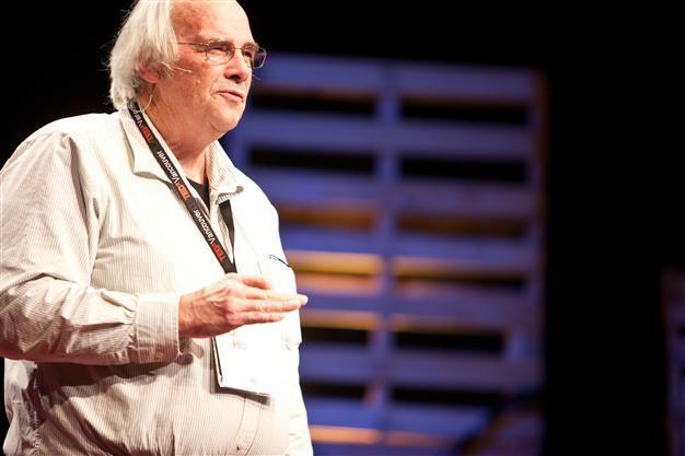 Shape-shifting dinosaurs