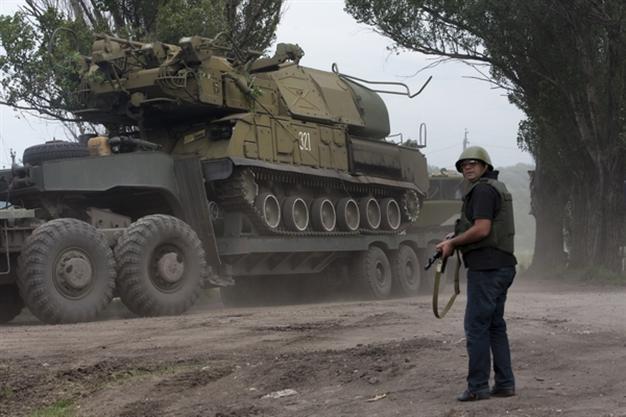 Ukraines first big win over rebels dims truce hopes