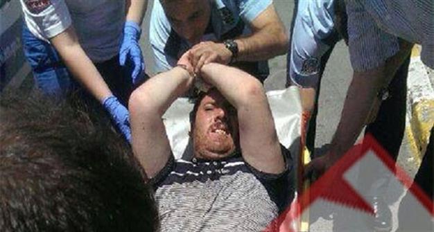 Man shot and arrested after trying to remove flag in Istanbul commits suicide