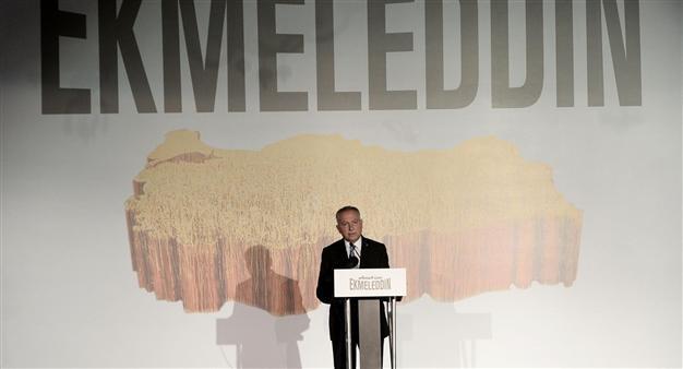 Opposition presidential candidate İhsanoğlu pairs name with bread in campaign slogan
