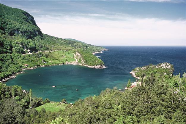 Locals hope to lure tourists to Gideros