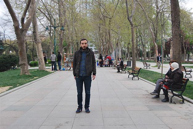 Protester who lost sight due to tear gas canister visits Gezi Park after release from house arrest