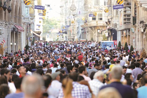 Population in Turkey getting older, official report reveals