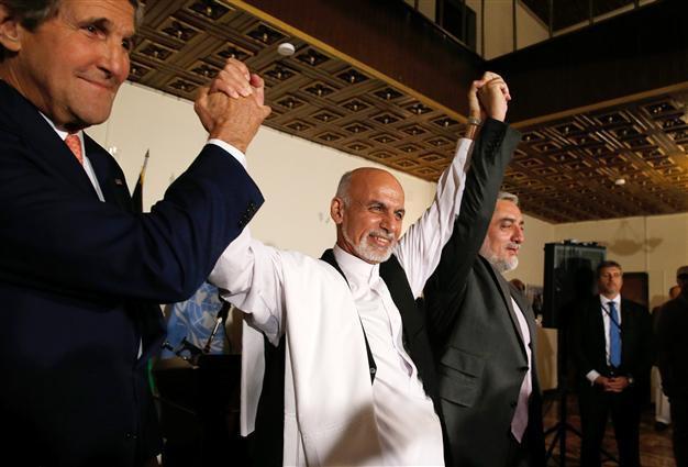 Afghan rivals clinch deal on disputed vote audit, easing political crisis