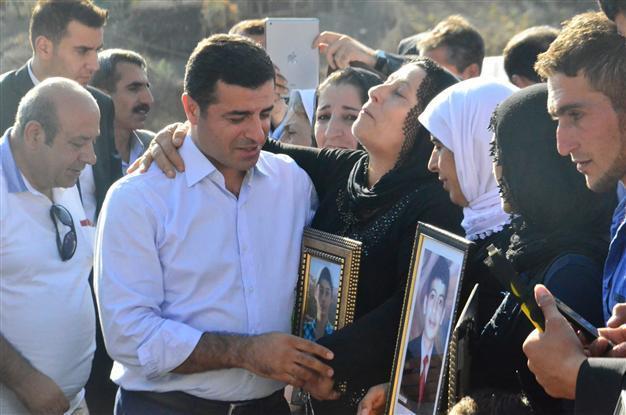 Civil society seeks joint appearance of three presidential candidates on TV