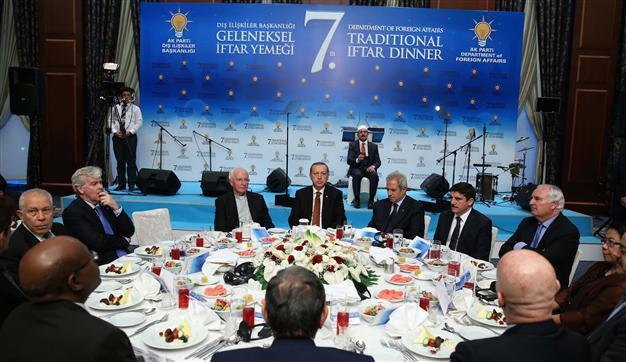 Turkish PM Erdoğan urges countries to guard against Gülen movement