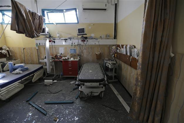 Israel missile hits compound housing Gazas largest hospital