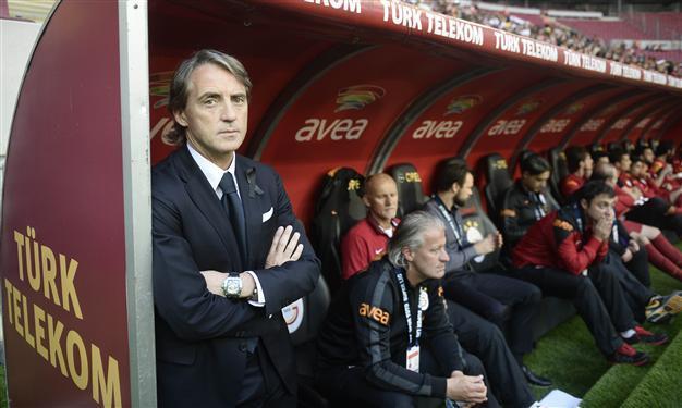 Mancini to stay at Galatasaray