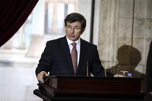 Davutoğlu to pay first visit abroad as PM to Turkish Cyprus