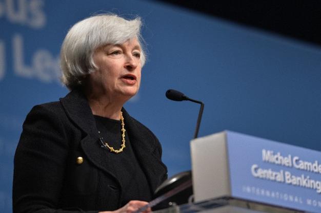 Turkish assets weaken as Fed minutes, new Cabinet eyed