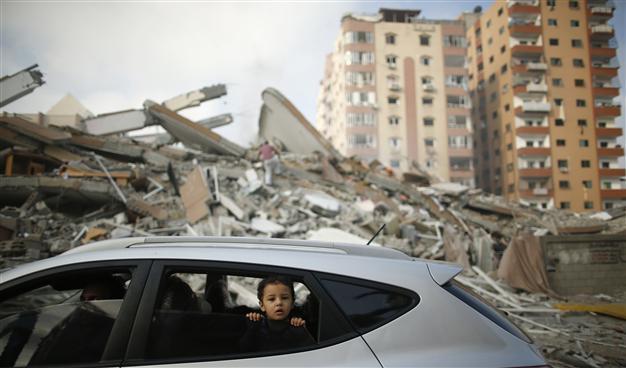 Israel air strike kills two in Gaza after Egypt calls talks