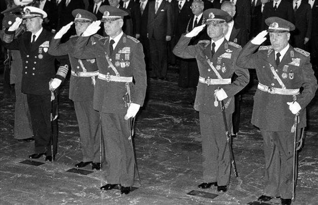 Top Turkish court rejects appeal of convicted 1980 military coup leaders