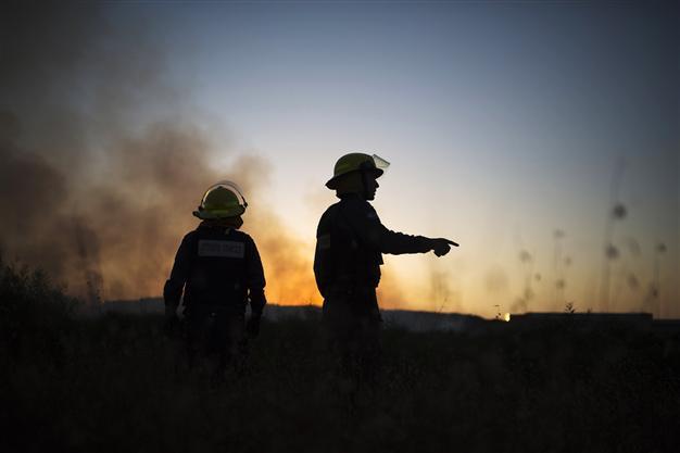 Israel warns Hamas against more violence as tension spikes