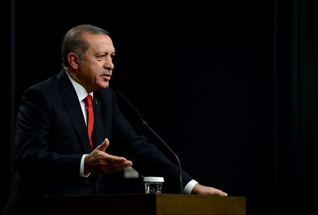 US chose wrong path, ISIL took Kobane arms, Erdoğan says