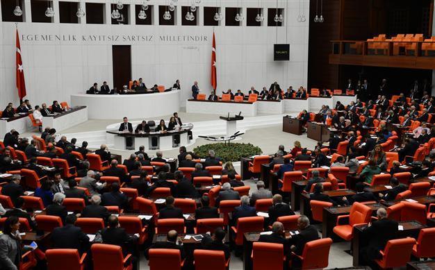 Turkish government considers moving up election dates