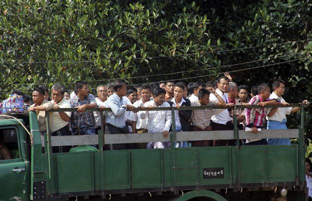 Myanmar frees 3,000 prisoners, including ex-military intelligence figures