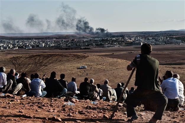 ISIL pushed back by Kobane airstrikes: Kurdish official