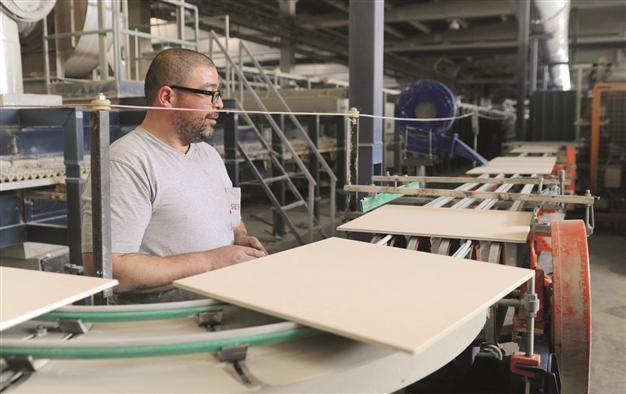 Instability in Iraq, Syria hits Turkey’s ceramic sector