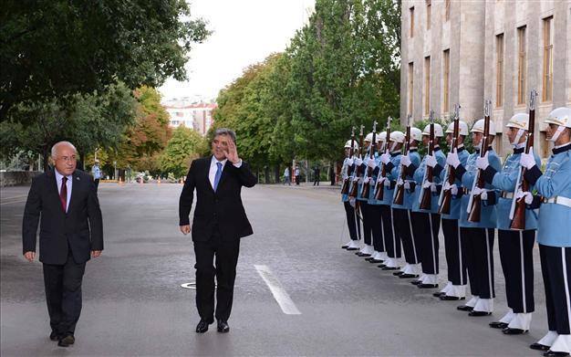 Parliament speaker tries to avoid controversy over PM’s tenure