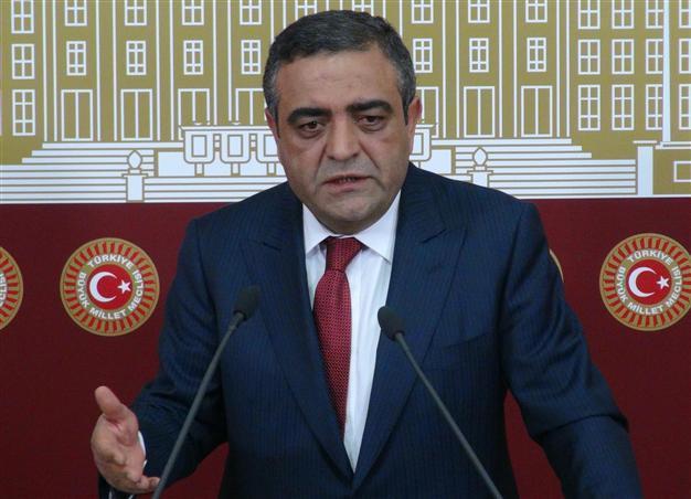 Turkeys main opposition deputy chair apologies for Alevi killings in 1938