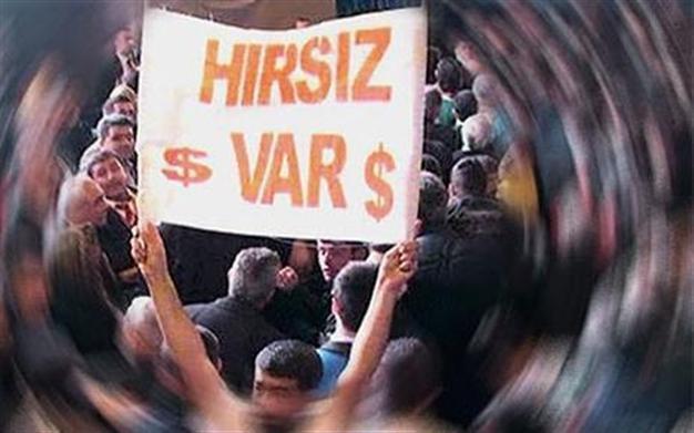 Attorney faces probe after defending men who unfurled ‘thief’ banner against Erdoğan