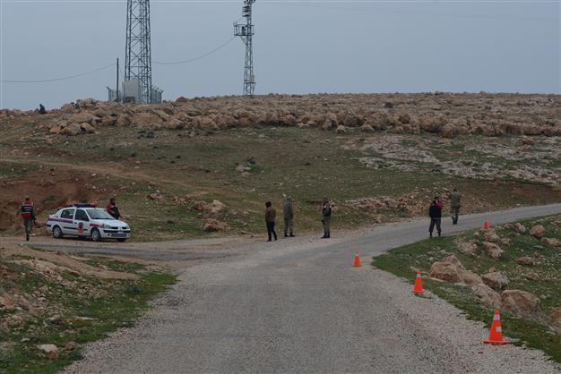 Seven soldiers wounded in land mine explosion in southeastern Turkey