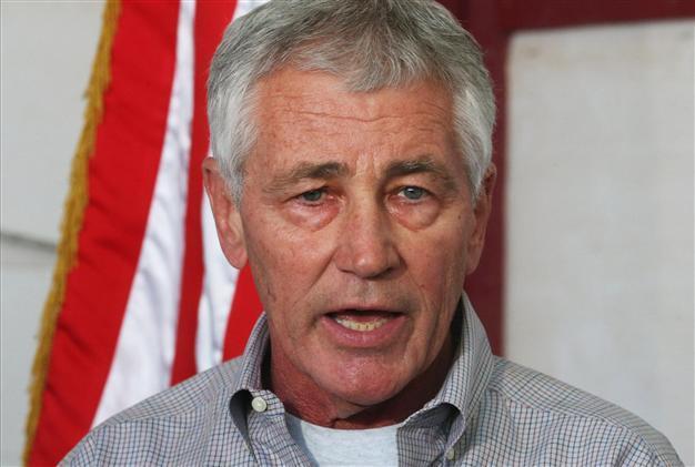 Iraqi PM appeals to US for more air raids, weapons