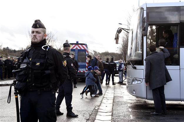 France deploys nearly 5,000 police to protect Jewish schools: minister