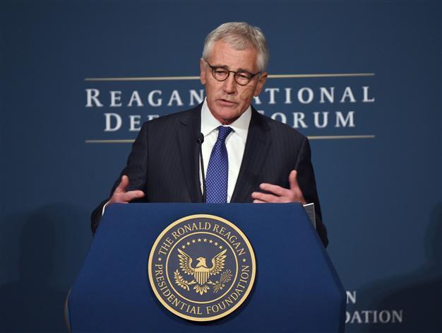 Hagel unveils plan to boost military innovation