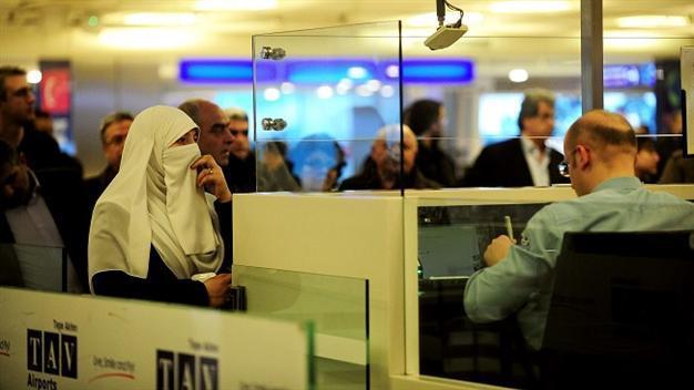 ‘Risk desks’ set up to stanch jihadist flow