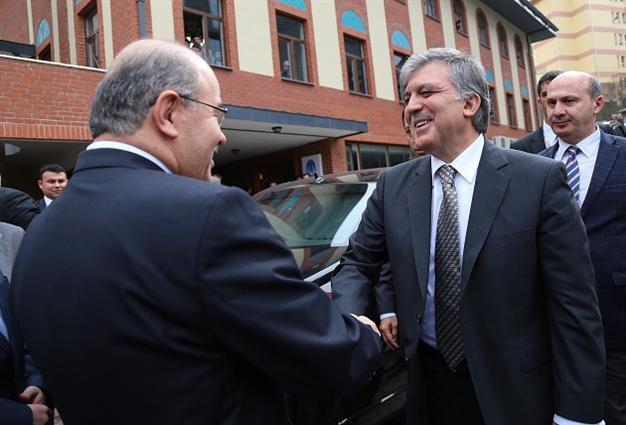 Turkeys former president Gül rules out any move to run for office
