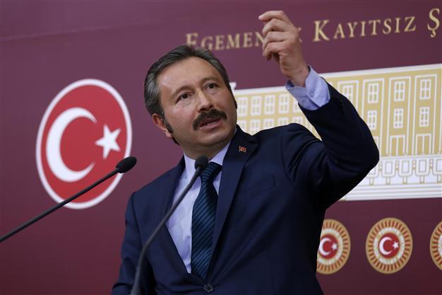 Turkish deputy resigns from party he founded