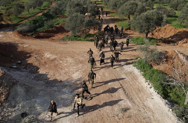 Syrian rebels attack main Jordan crossing: monitor