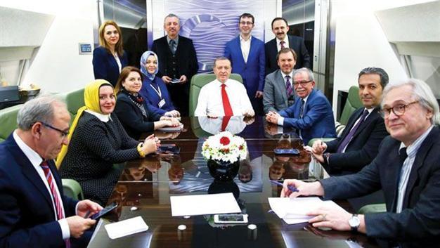 Gov’t, HDP shouldn’t be in the same picture, says Turkish president