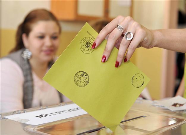 Turkeys ruling party proposes lowering parliamentary age to 18