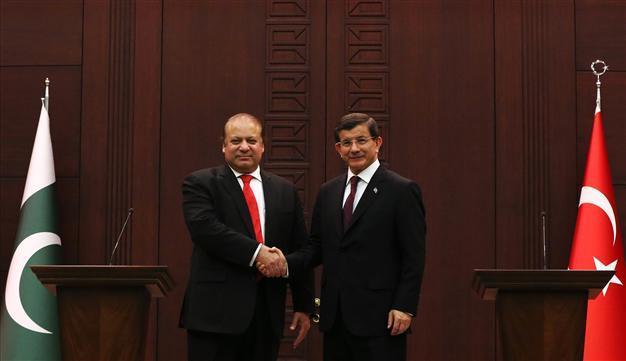 Turkey and Pakistan pledge ‘all potential support’ to Saudis over Yemen